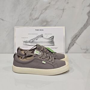Cariuma OCA Low Mystic Grey Canvas Sneaker Size 7.5 Men's -- Unisex